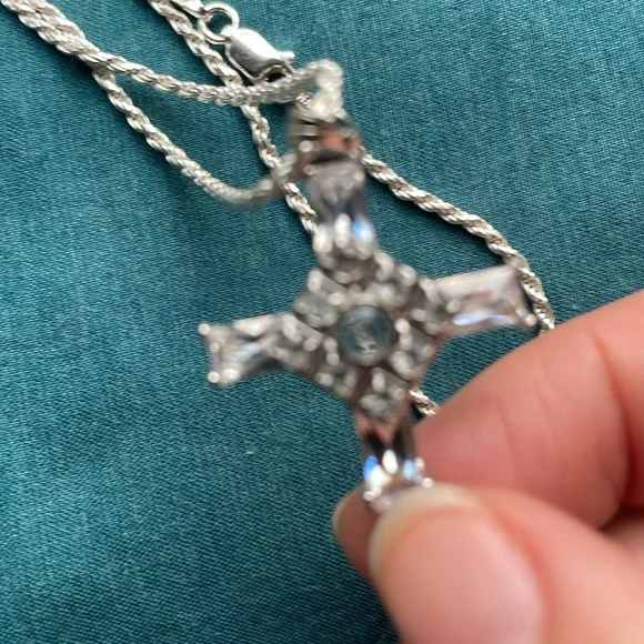 Italian 925 sterling silver cross necklace w/ stones & see-through center